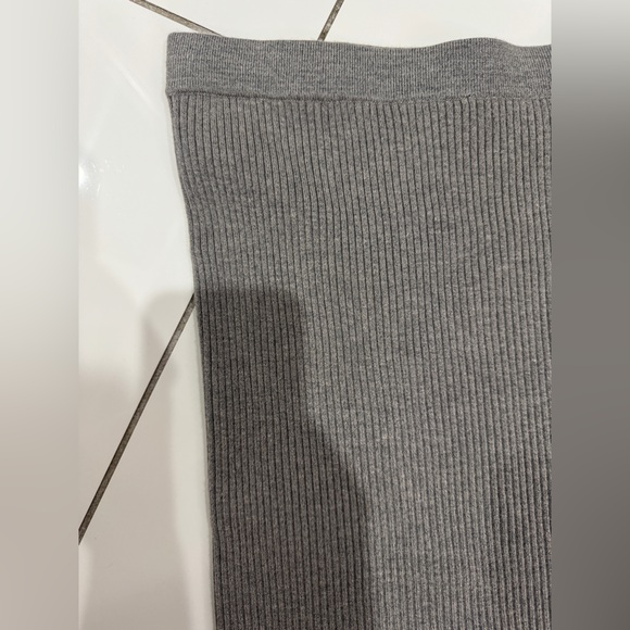 Mango Gray Ribbed Knit Accessory - Picture 2 of 3